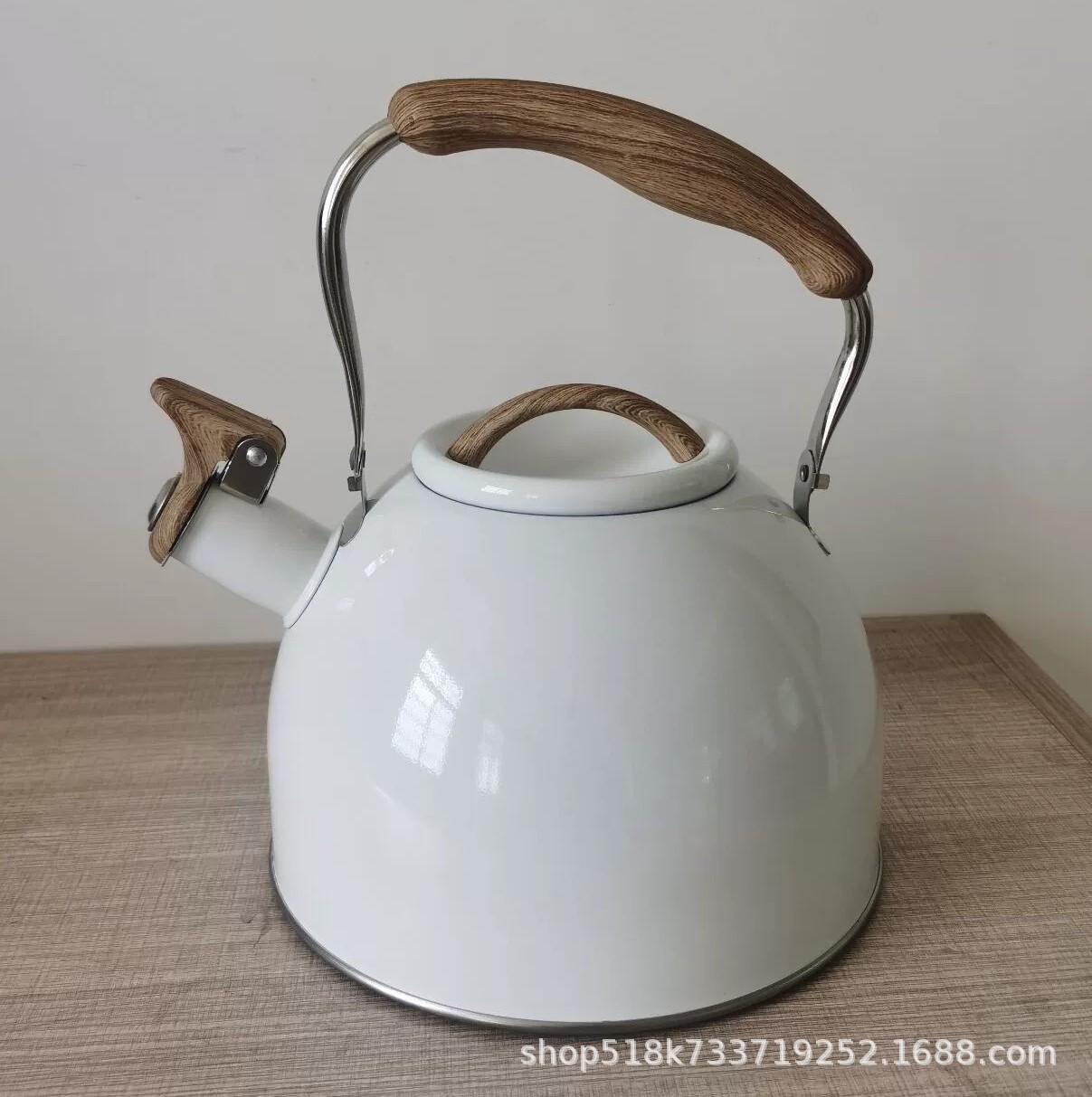 Cross-border new product: whistling kettle, teakettle, stainless steel whistling kettle Application Scenario