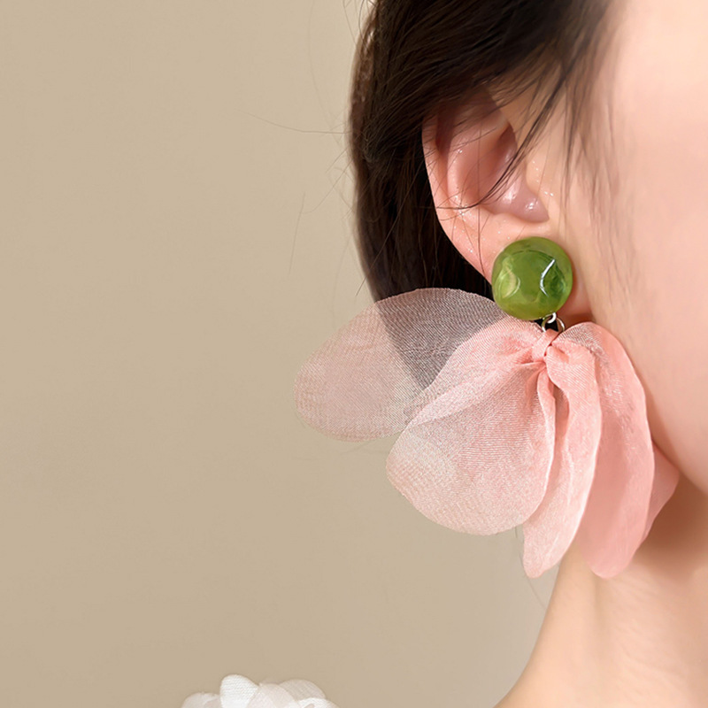 Vacation style, super fairy-like chiffon flower earrings, women's forest-themed sweet mesh stud earrings, new best-selling earrings for summer in 2025 Specification drawing