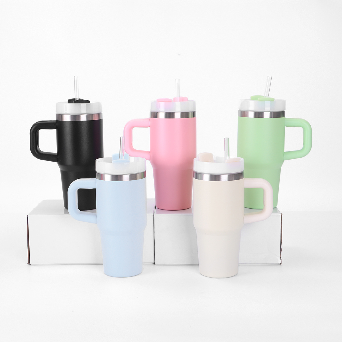 New foreign trade stainless steel insulated and chilled beer mug handle portable car outdoor ice cup 14oz car cup Application Scenario
