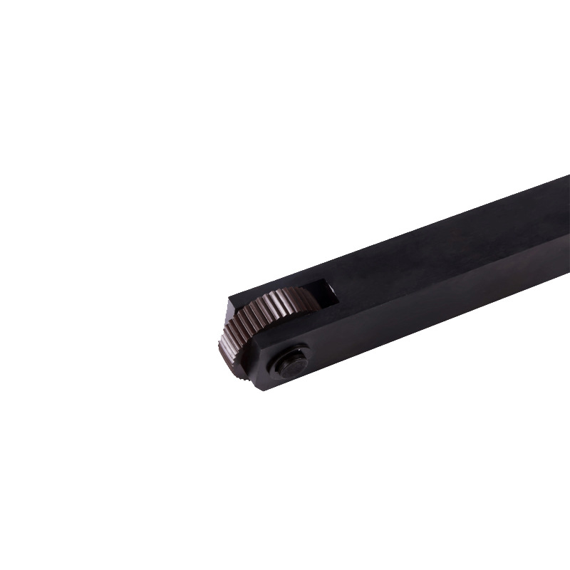 The linear knurling knife and knurling wheels are 0.4, 0.5, 0.6, 0.8, 1.0, 1.2, 1.5, 1.6, 1.8, 2.0 Application Scenario