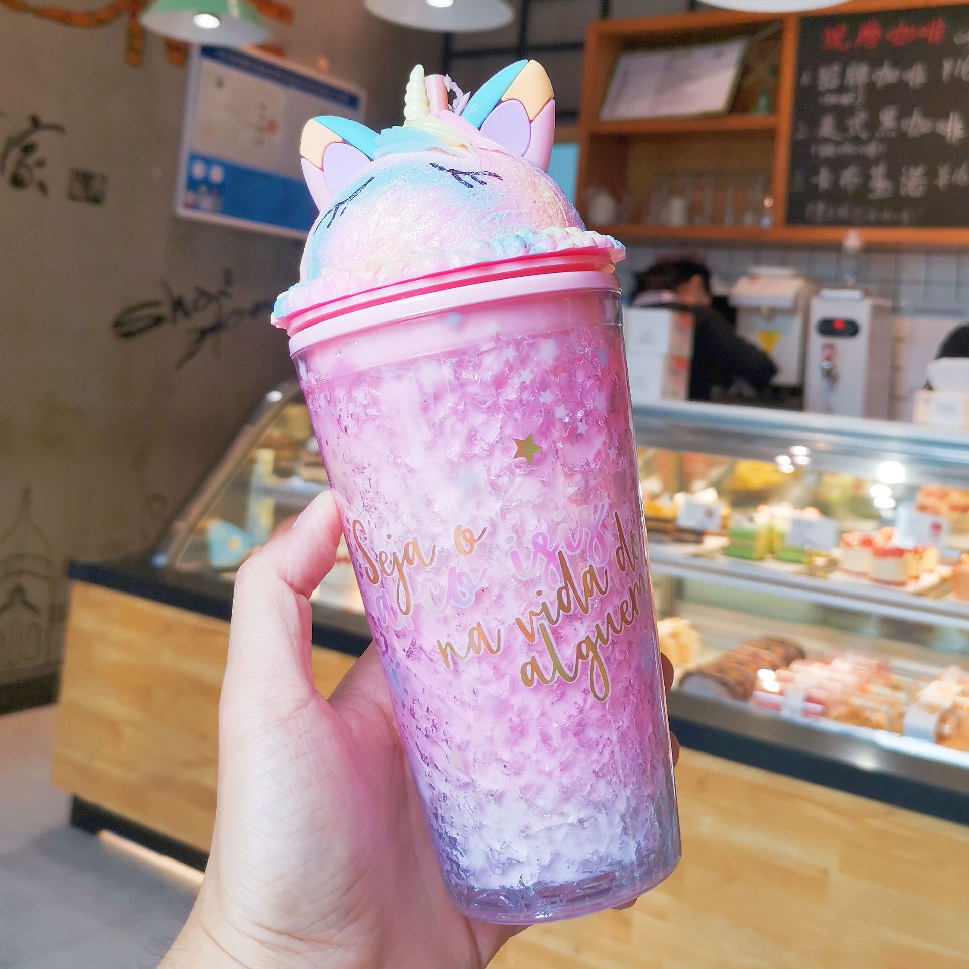 New ice crush cup, cute unicorn gradient color straw cup, high appearance level, home and office creative multi-functional cup Application Scenario