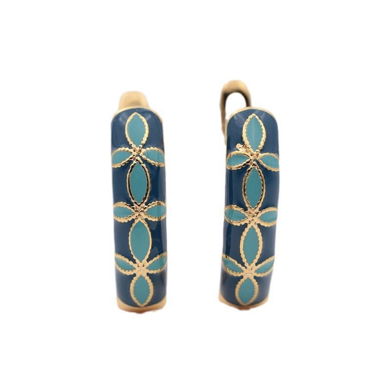 Retro court-style stud earrings with fashionable oil drip technique and blue petal pattern women's earrings are selling well across borders from Europe and America Item Picture