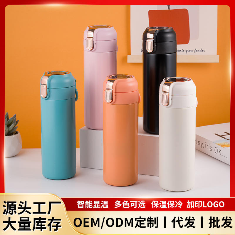 New hand-held hook bouncing insulated cup with lock, anti-scald 304 stainless steel custom logo, practical gift cup full figure