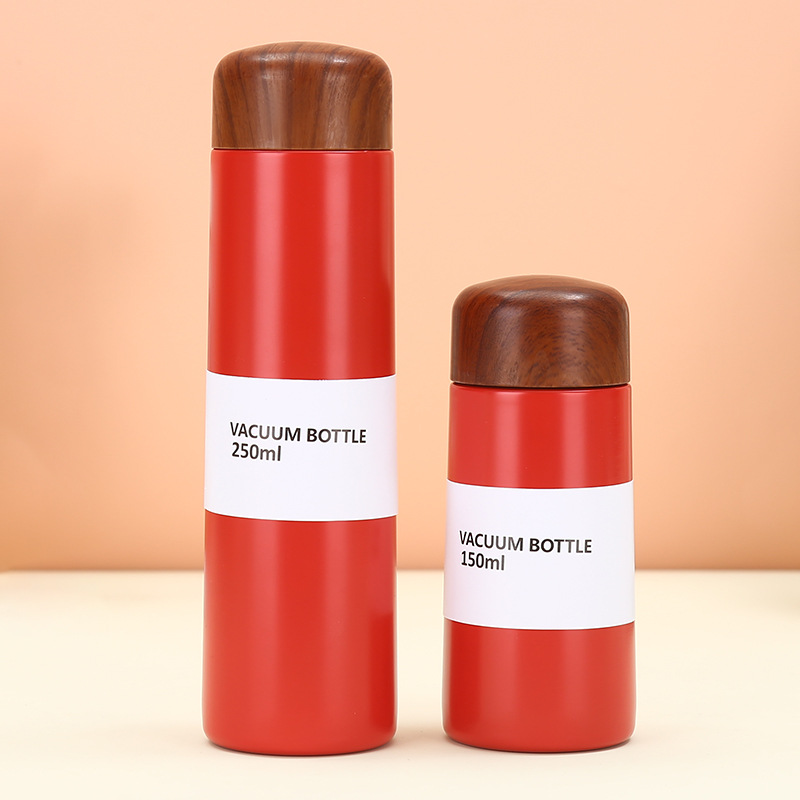 Hot-selling 304 stainless steel insulated cup with wood grain lid, outdoor portable small pocket cup, souvenir and casual cup Application Scenario