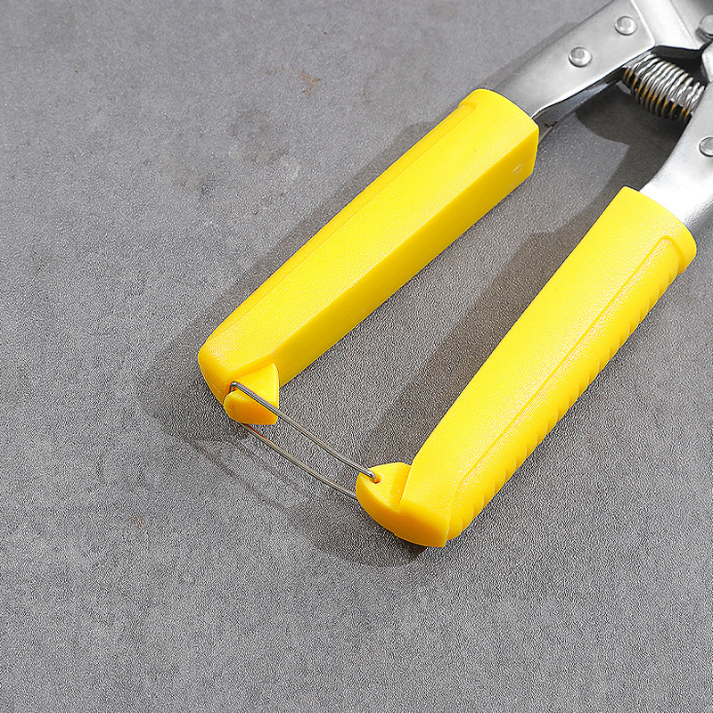 Strong keel multi-purpose industrial scissors, electrician ceiling wire trough, iron sheet cutting, steel wire, aluminum ceiling panel cutting, super cost-effective Application Scenario