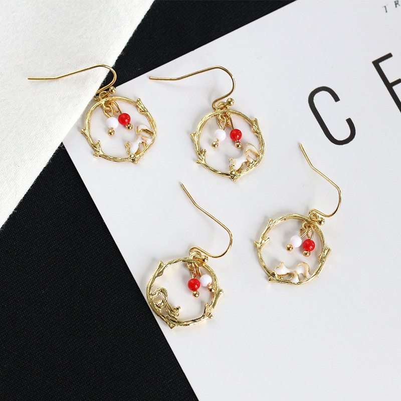 Wholesale of simple Japanese and Korean earrings, sweet candies, five-pointed star stud earrings, personalized long asymmetrical earrings details Picture