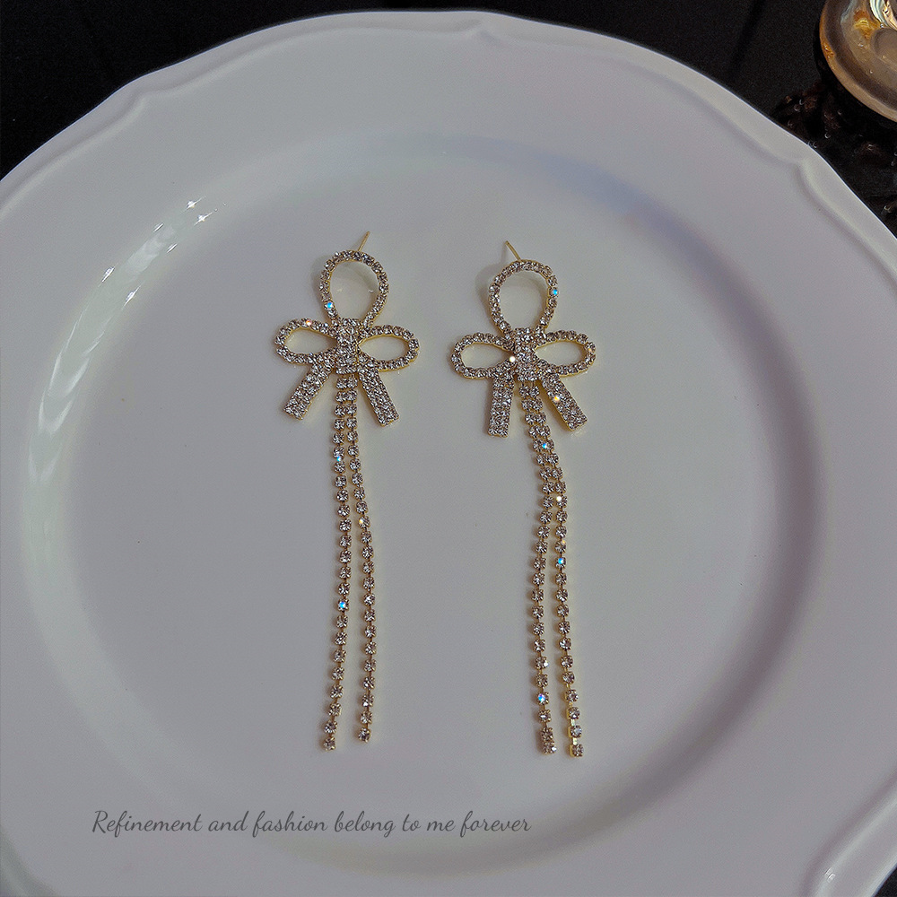 Fashionable and elegant bow tassel earrings, light luxury, niche and high-end, new trendy and exquisite earrings for women wholesale details Picture