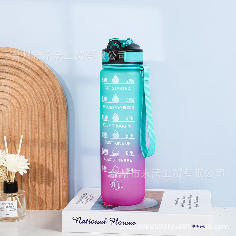 Amazon gradient color space cup with hand-held frosted large capacity 1000ml portable outdoor sports water cup for men and women Application Scenario