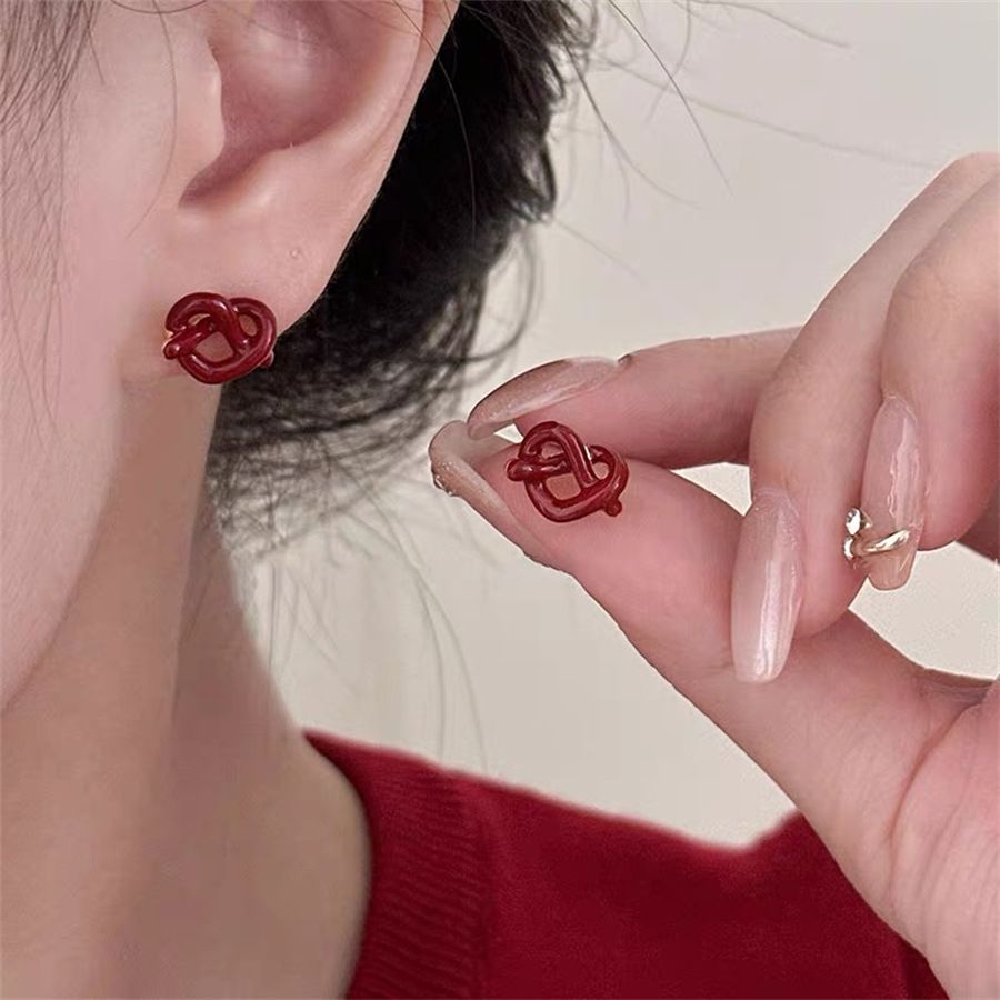 Red New Year stud earrings for women, retro, exquisite and high-end Hong Kong style earrings, niche style, 2025 new bestseller earrings details Picture