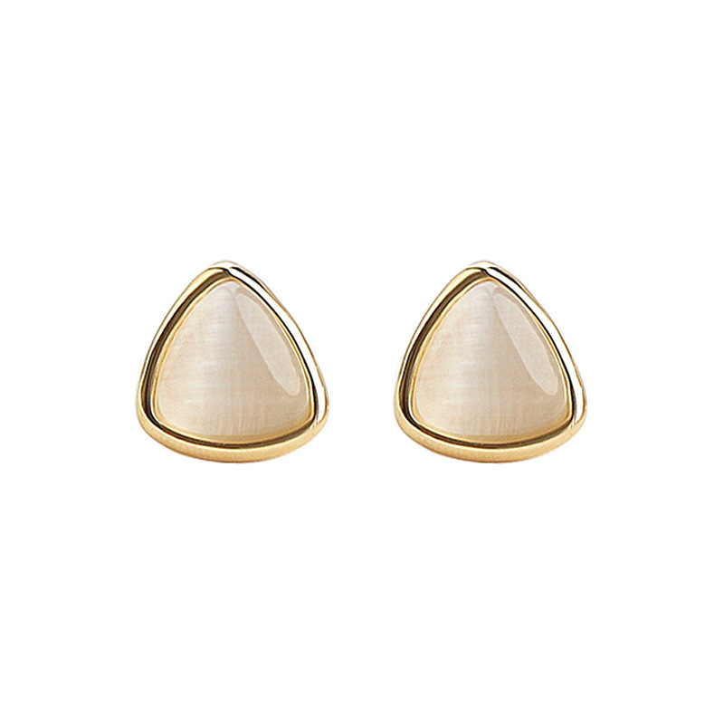 S925 Silver Needle New cold style triangular cat's eye stone ear Stud, Korean style, individual and simple earrings and accessories for women Item Picture