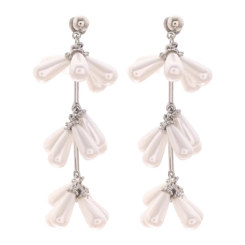 French white long tassel flower stud earrings with a unique design sense for women, exuding a high-end and distinctive charm Item Picture