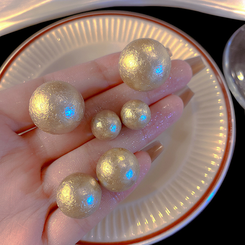 S925 Silver needle large pearl stud earrings for women, retro French style cotton earrings, the same as the popular Hepburn style earrings full figure