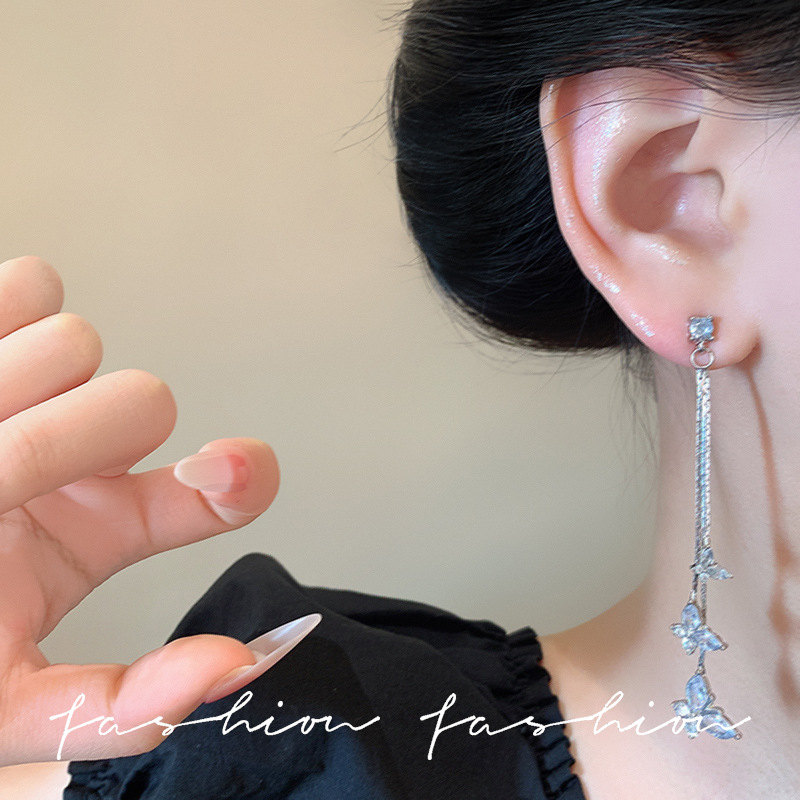 High-end, light luxury, super ethereal zircon butterfly earrings, 2025 new style, trendy, long tassel earrings for women Application Scenario