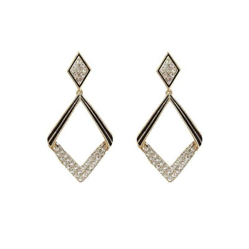 New 925 silver needle rectangular diamond-encrusted stud earrings, a stylish Korean-style, personalized, trendy geometric fan-shaped earrings and pendants Item Picture