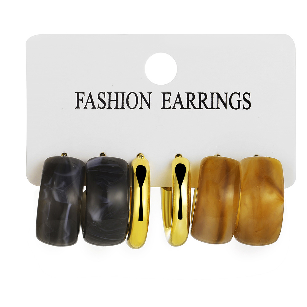 Wholesale of 3-pair creative retro C-shaped letter alloy earrings with a new cross-border acetic acid board from Europe and America Item Picture