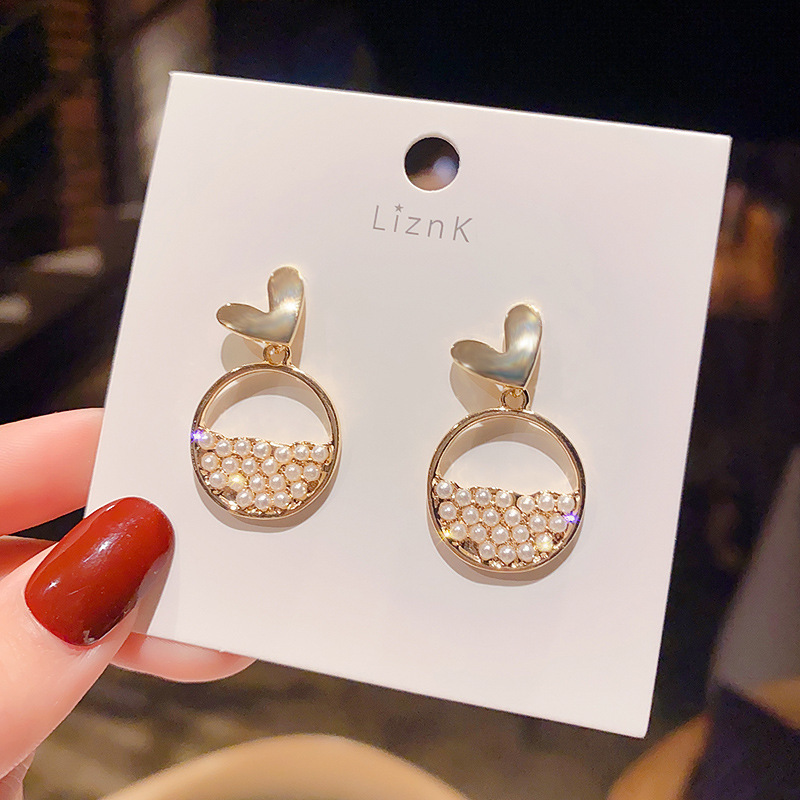 925 Silver Needle Earrings for Women, simple and super sparkling heart-shaped pearl earrings, stylish and versatile, fashionable earrings factory direct sales details Picture