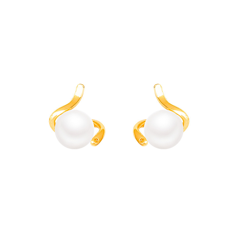 Japanese and Korean light luxury geometric wound pearl earrings for women, versatile ear studs for commuting in Japan and South Korea, high-end and elegant earrings with silver needles Item Picture