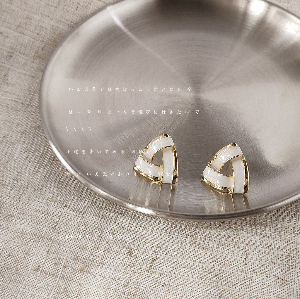 S925 Silver Needle New Style trendy Japanese and Korean style stud earrings texture warm triangular French retro earrings, women's earrings factory Application Scenario