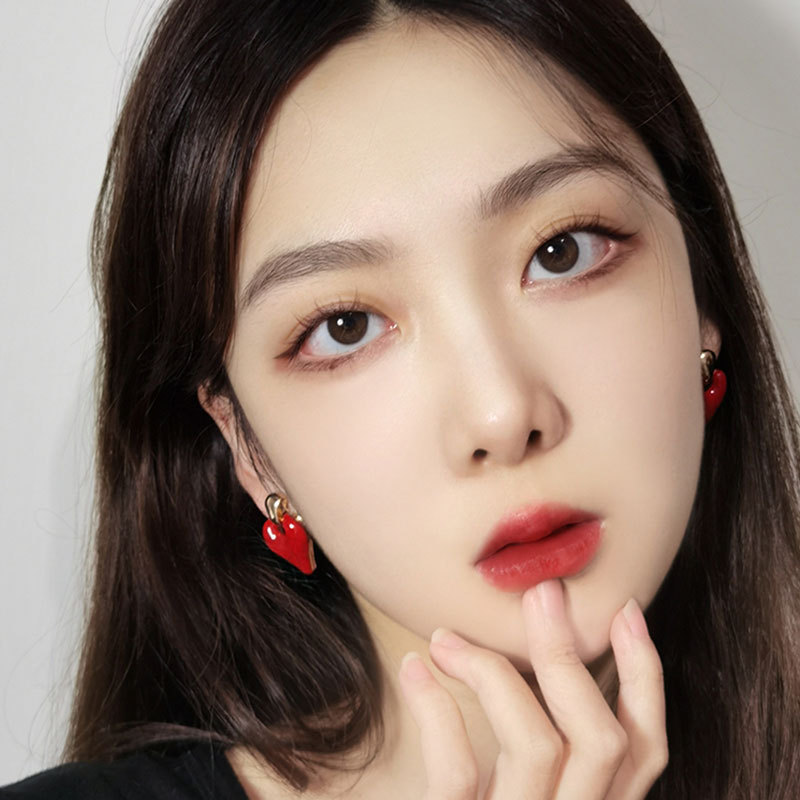 S925 Silver Needle New Style European and American ins retro colored oil drop heart earrings, feminine texture, factory wholesale details Picture