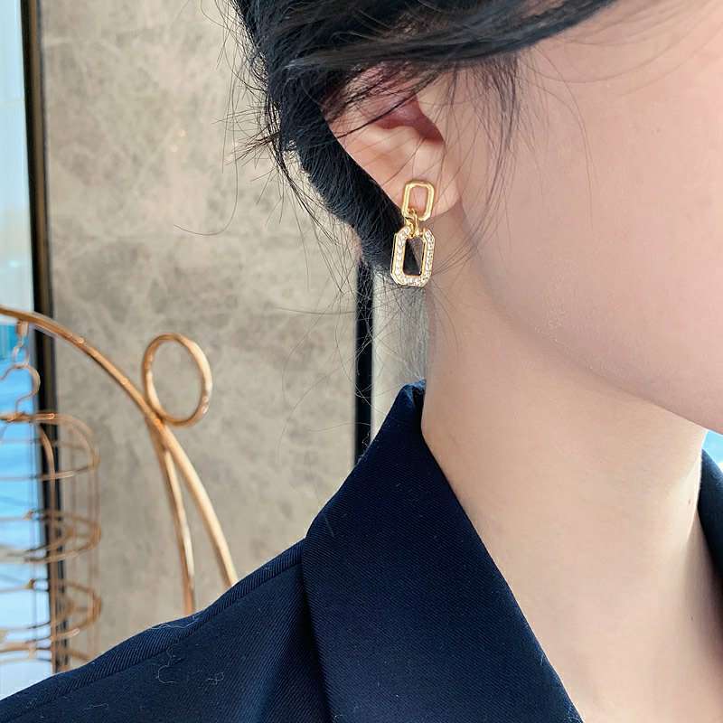 925 Silver Needle Korean unique and trendy design diamond-encrusted geometric earrings, trendy and stylish earrings, retro earrings for women details Picture