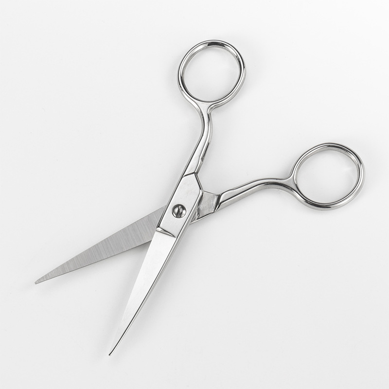 Xinyi scissors, embroidery scissors, thread scissors, small scissors, straight scissors, pointed scissors, civilian scissors, cross-stitch household scissors Specification drawing