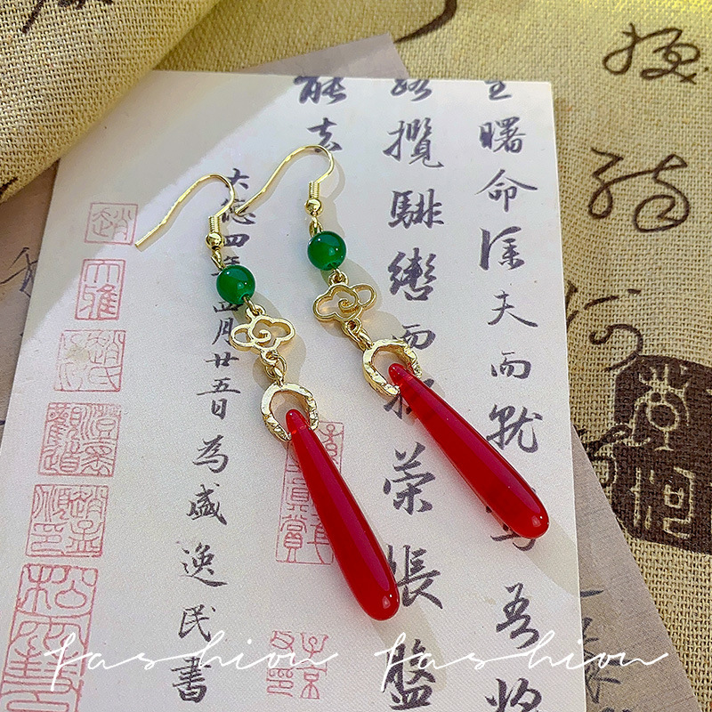 New Chinese-style ancient-style auspicious cloud water drop earrings, red toasting traditional Chinese style earrings, ear hooks, retro cheongsam high-end earrings Specification drawing