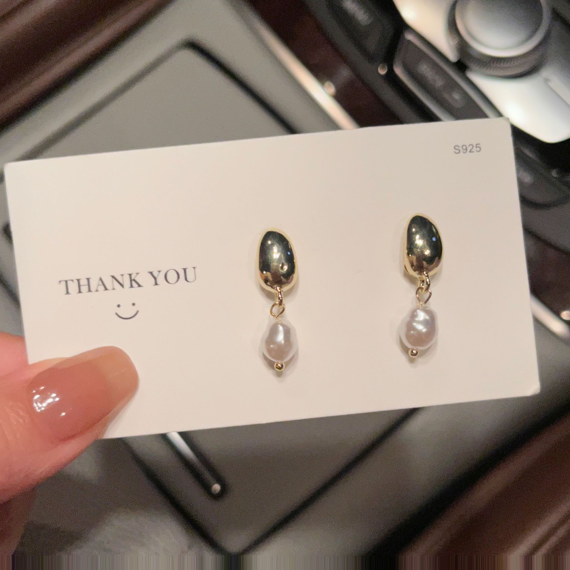 S925 Silver Needle Baroque Pearl Earrings for women, new niche design, simple and versatile earrings, elegant and stylish earrings full figure
