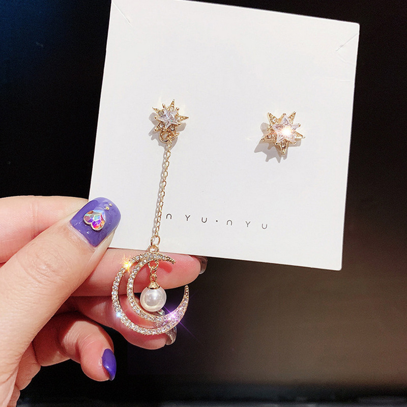 S925 Silver Needle Star Moon Asymmetrical Earrings for Women, long and elegant earrings, fashionable and versatile, simple stud earrings wholesale full figure