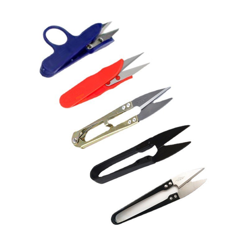 We act as an agent for wholesale of Kuaikeli yarn scissors, plastic and iron handles, finger-protecting small scissors, thread scissors, U-shaped scissors, and cross-stitch scissors Item Picture