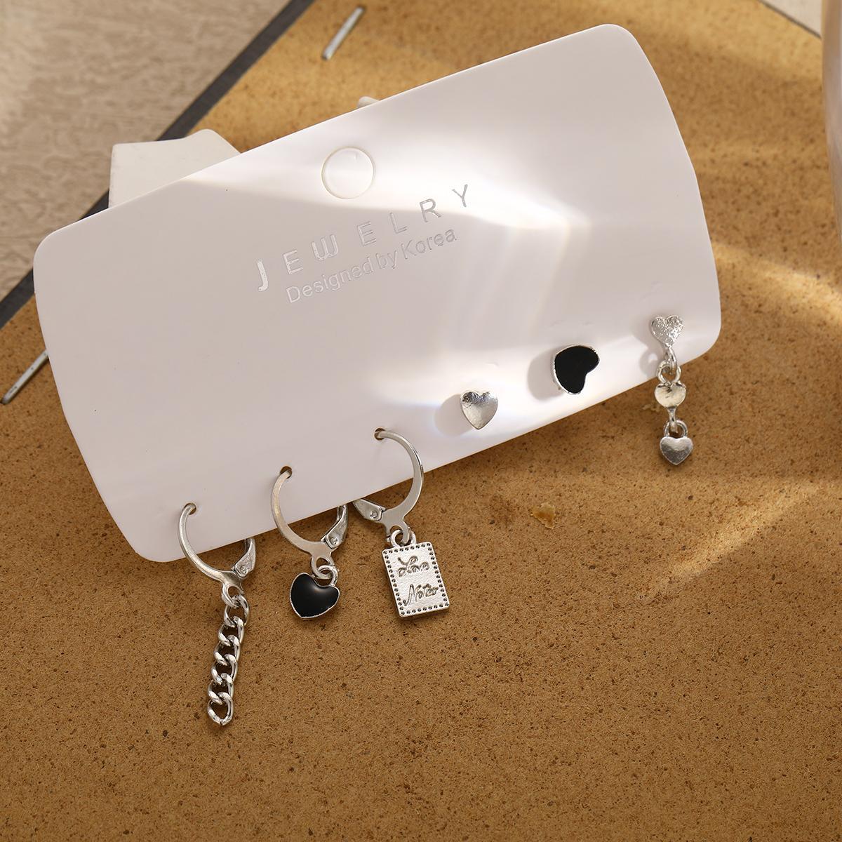 A 6-piece set of popular cross-border design stud earrings for women, featuring butterfly zirconia heart-shaped and girlish hearts from Europe and America Application Scenario