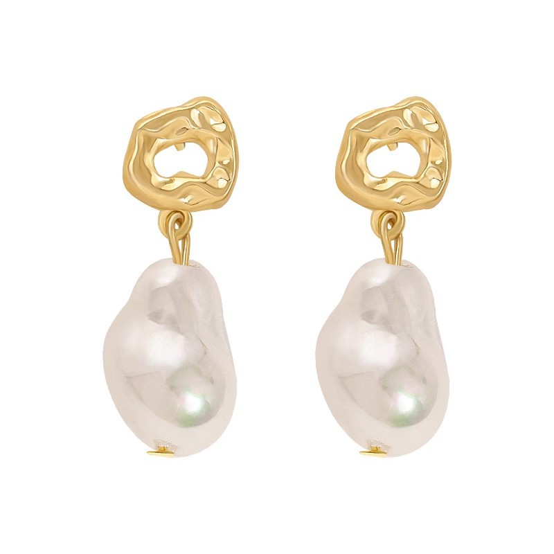 French Baroque imitation pearl earrings for women, 2025 new style, high-end, light luxury stud earrings, exquisite, elegant and fashionable earrings Item Picture