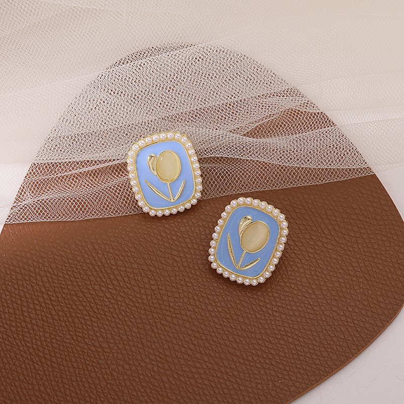 S925 Silver Needle Korean-style cat's eye stone tulip blue oil-dripping square pearl stud earrings exude a gentle and elegant charm details Picture