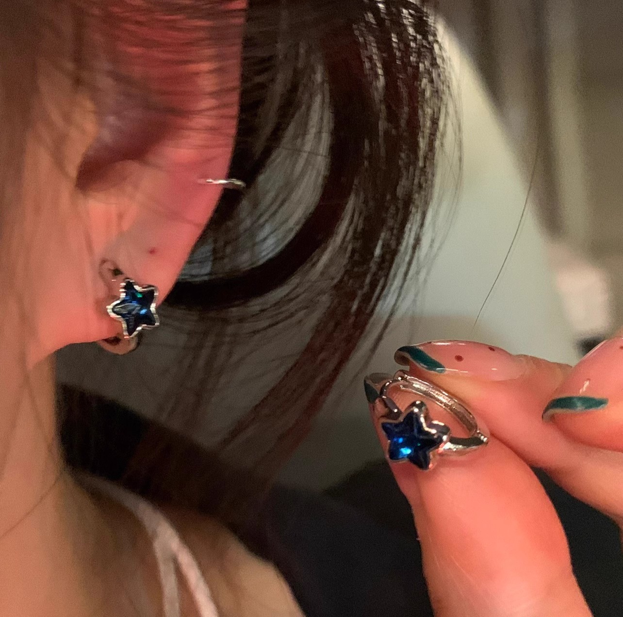 ins Blue star Stud earrings for Women 2025 New Style Stylish ring Earrings Sweet and cool Spice Girl fashionable earrings with a sense of high-end full figure