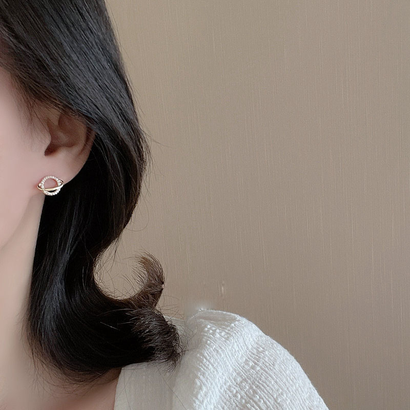 925 Silver Needle Minimalist Planet Earrings, a new style of high-end, niche design earrings and elegant earrings for women Specification drawing