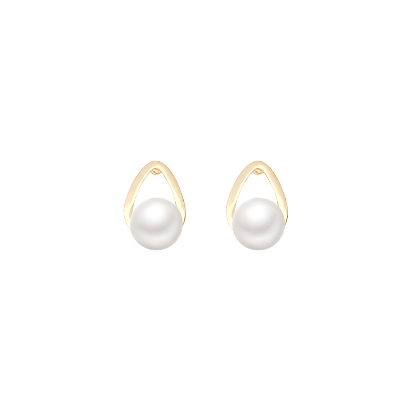 Pearl stud earrings, women's silver needle, niche design sense, light luxury earrings, 2023 new trendy and high-end earrings Item Picture