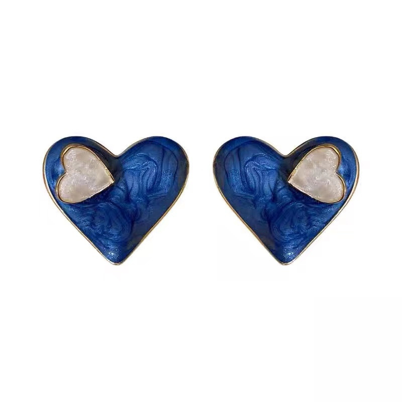 Secretly fascinated ~ Two pairs of French retro glazed heart-shaped earrings, with a light luxury and high-end feel, a niche design and a Hong Kong style charm Item Picture