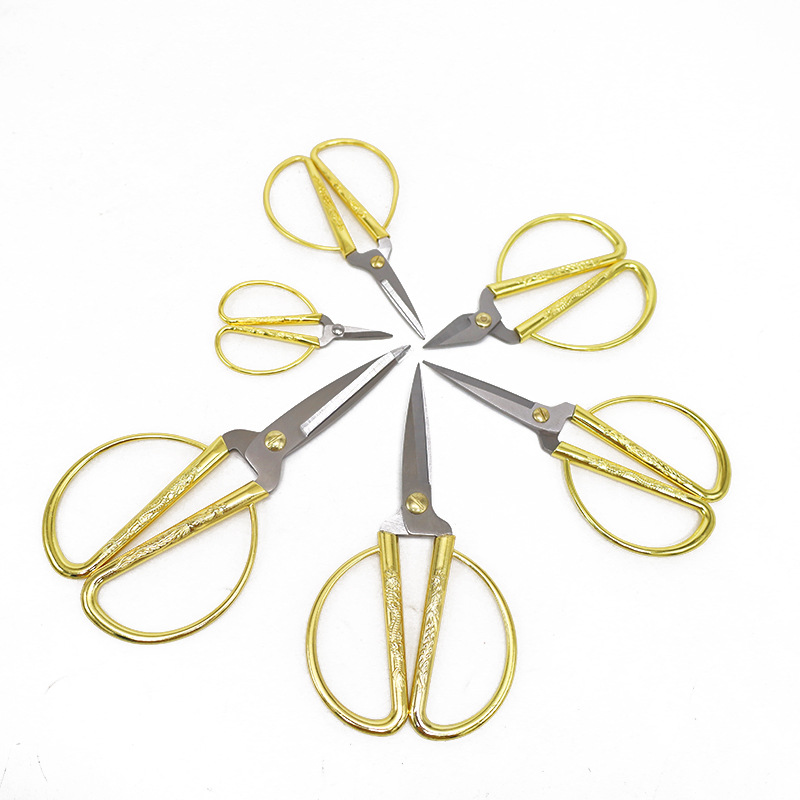 Stainless steel dragon and phoenix scissors, festive dragon and phoenix scissors, opening ribbon-cutting scissors, household tailor scissors, retro small scissors Item Picture