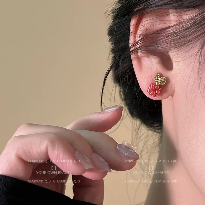 S925 Silver Needle Small Raspberry Stud Earrings for Women, sweet ins style Internet celebrity earrings, 2025 new trendy earrings wholesale details Picture