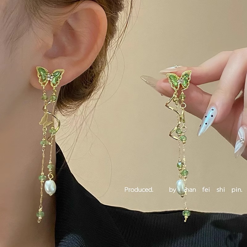 French cold style, super ethereal, face-slimming, stud earrings for women, high-end tassel butterfly earrings, fashionable and versatile, high-end earrings full figure