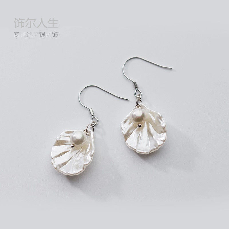 Silver ear hook, white shell, mother-of-pearl, sweet and unique earrings, fairy petal, gentle earrings for women full figure
