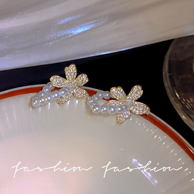 925 Silver Needle Flower Pearl Earrings for women, sweet and elegant, high-end, exquisite and niche earrings, a new trend in 2022 Specification drawing