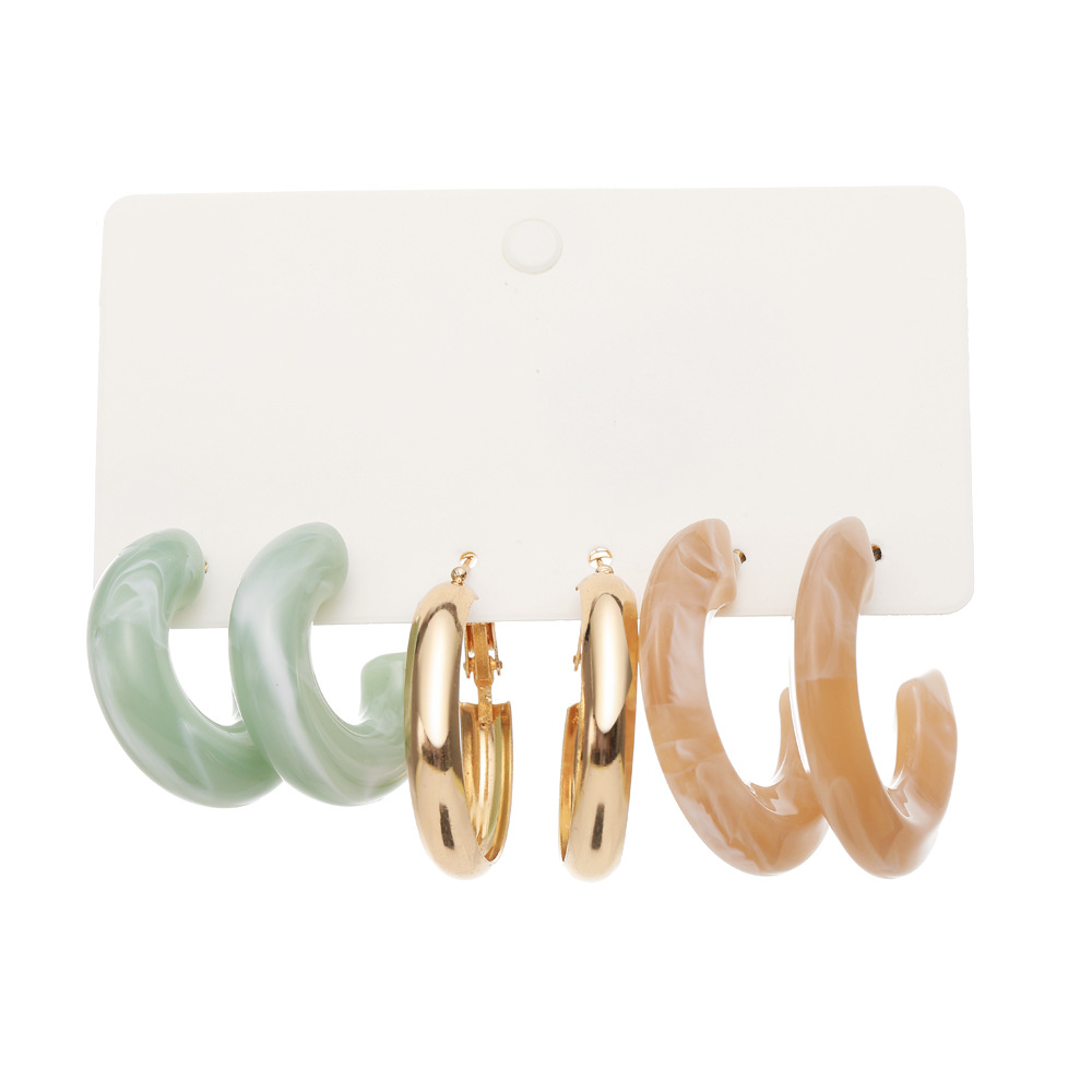 Han Zhishang European and American Acetic Acid Sheet Earring Set of 3 pairs, creative new retro C-shaped letter alloy earrings Item Picture