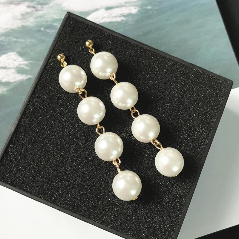 Fashionable and cute pearl tassel long earrings, Korean versatile, simple and elegant earrings, earrings and stud earrings for women Item Picture