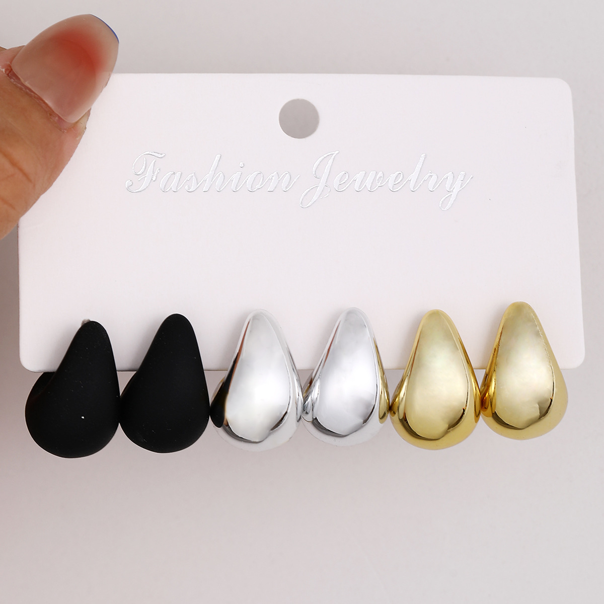 A simple and ins women's earring set of 3 pieces of multi-color, niche mini comma teardrop earrings that are popular across borders from Europe and America full figure