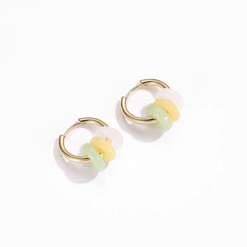 This is a pair of faux agate and jade ear loops for women. The elegant metal ear loops exude a sense of high-end, light luxury, and are simple and safe Item Picture