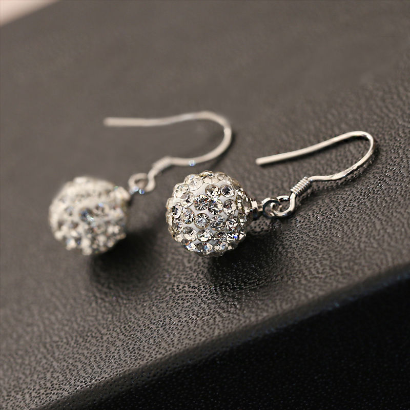 White diamond ball ear hooks S925, silver needle ear hooks and stud earrings, Korean-style fashionable starry sky earrings and earrings for women Application Scenario