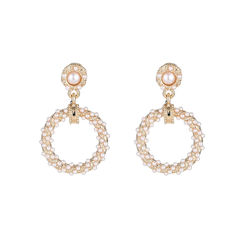 925 Silver Needle Korean version creative New style pearl Stud earrings Simple and versatile geometric round fashionable earrings Item Picture