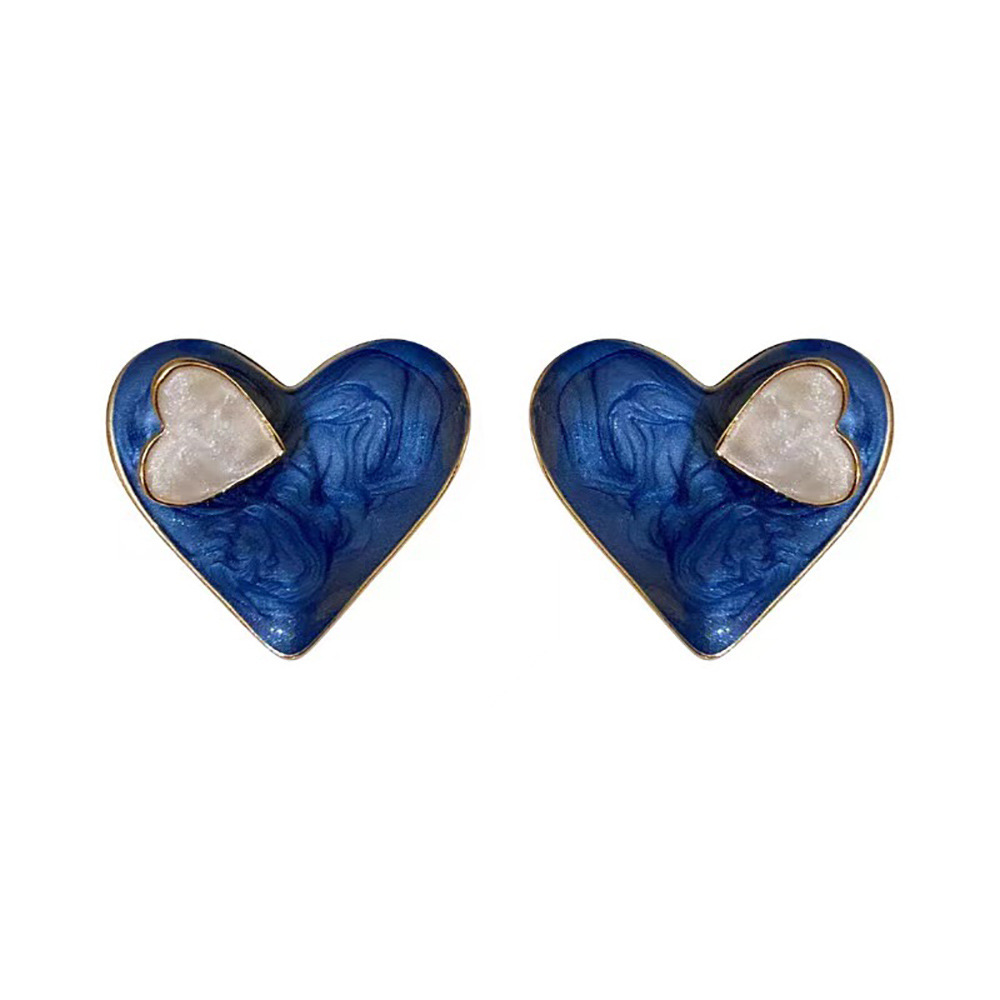 Fashionable blue oil-dripping irregular heart-shaped earrings, niche design sense, heart-shaped stud earrings, elegant and high-end earrings for women Item Picture