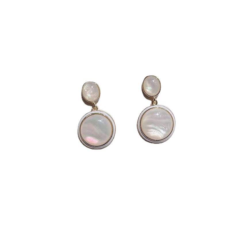 S925 Silver Needle New Style trendy and gentle cat's eye stone earrings, feminine light luxury stud earrings, elegant internet-famous earrings Item Picture
