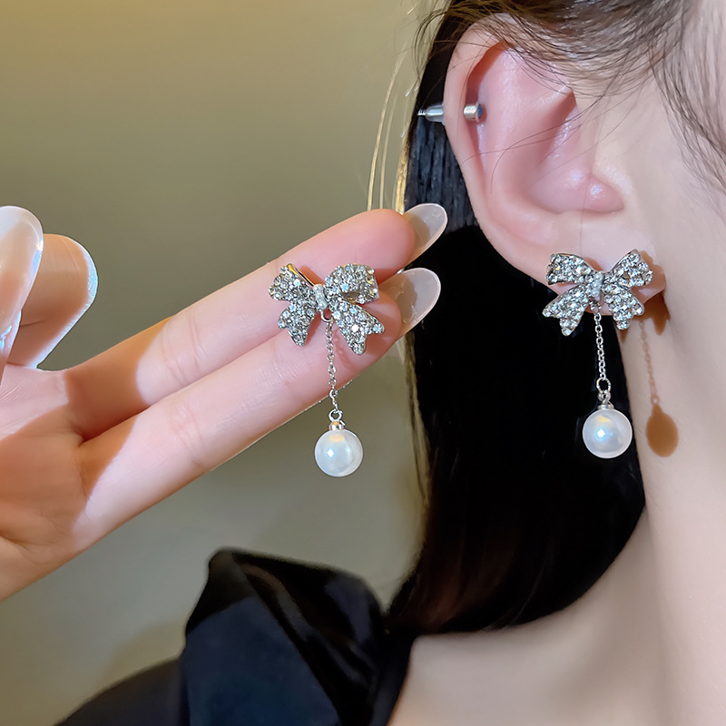 s925 Silver needle Bow tassel Pearl Earrings and earrings, high-end and light luxury stud earrings, French fashionable earrings full figure